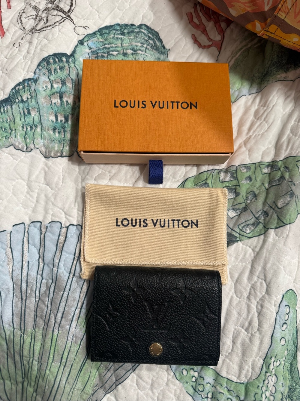 Louis Vuitton Black Embossed Monogram Envelope Card Holder with Gold Snap - Picture 2 of 9